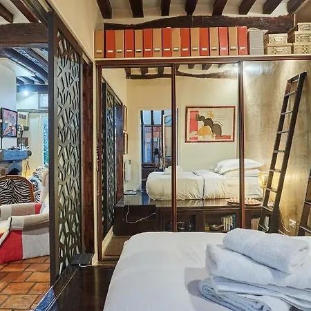 In Heart Of Marais By Prestige Appartamento Parigi